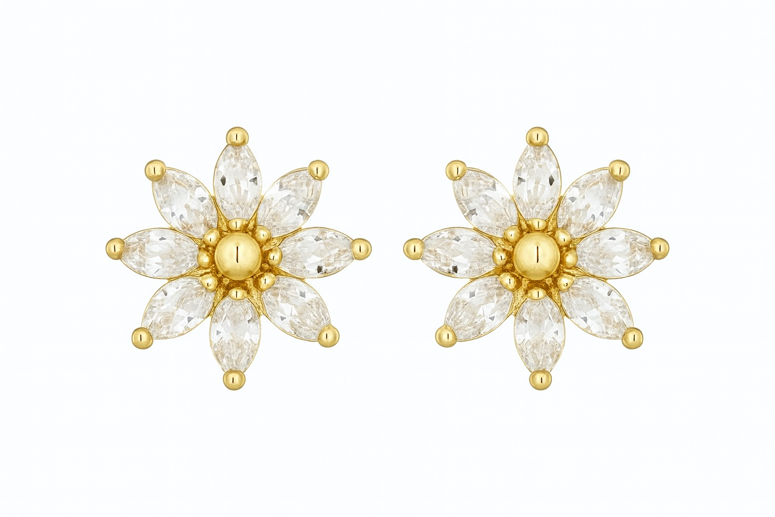 Golden Daisy Stud Earring - Image 2