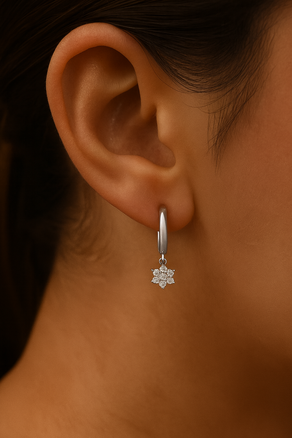 Silver Star Diamond Earring - Image 3